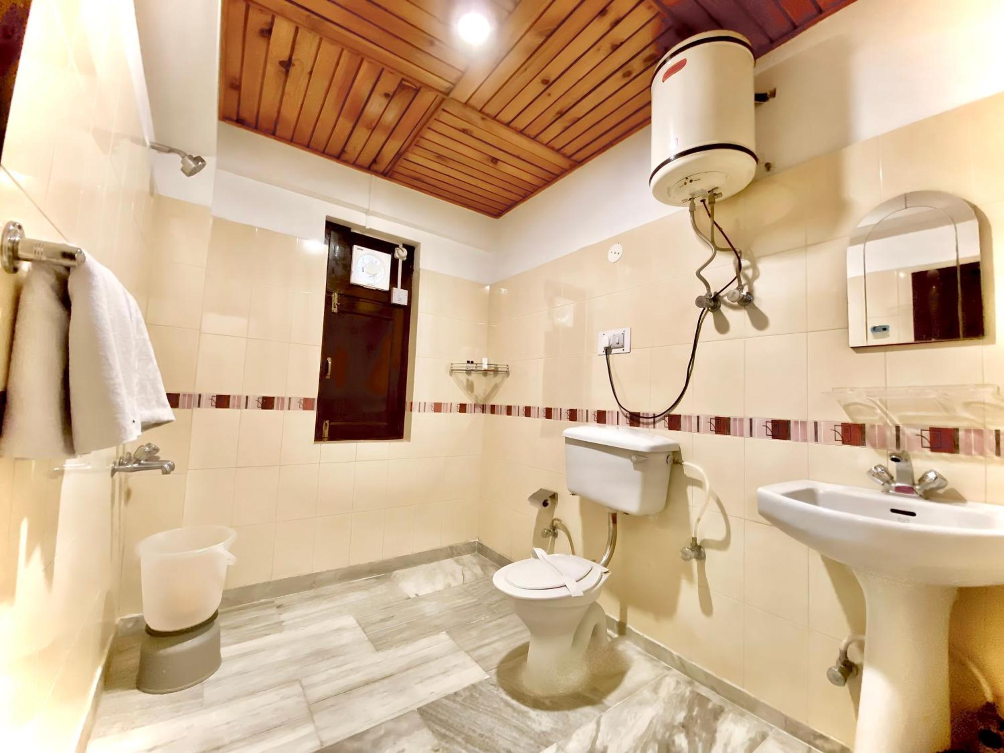 Hotel Rollingrang Кальпа Экстерьер фото